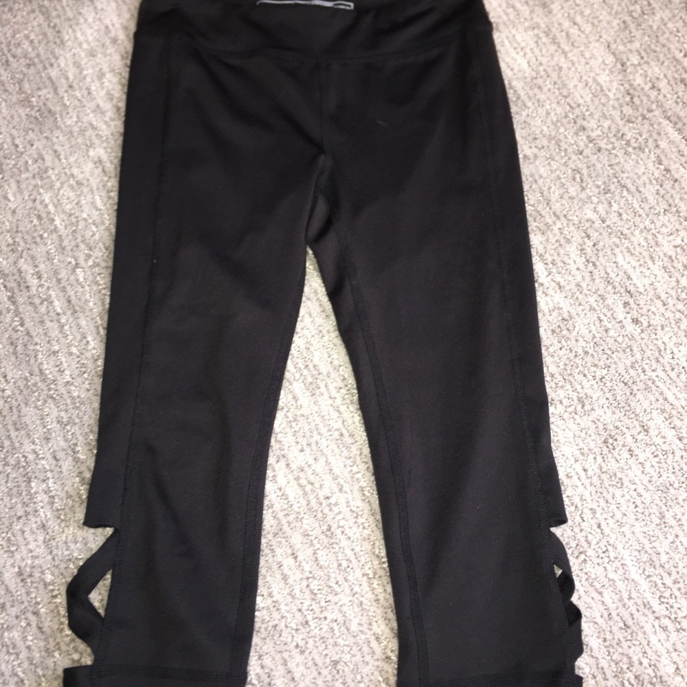 Ideology girls cropped leggings!
